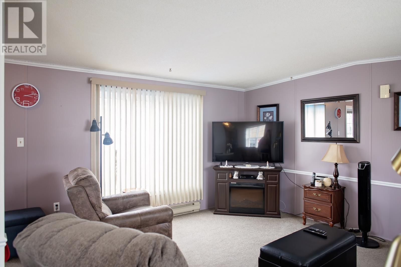 25 Curtiss Avenue - 11