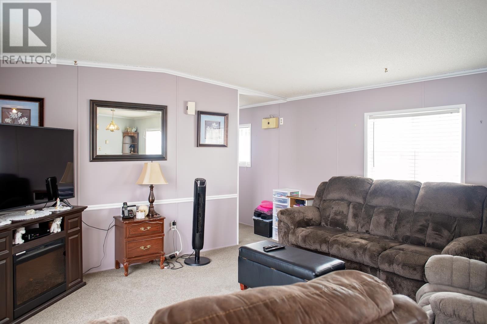 25 Curtiss Avenue - 9