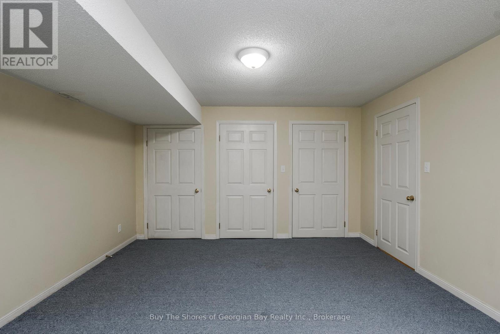 208 MARGARET STREET - 22