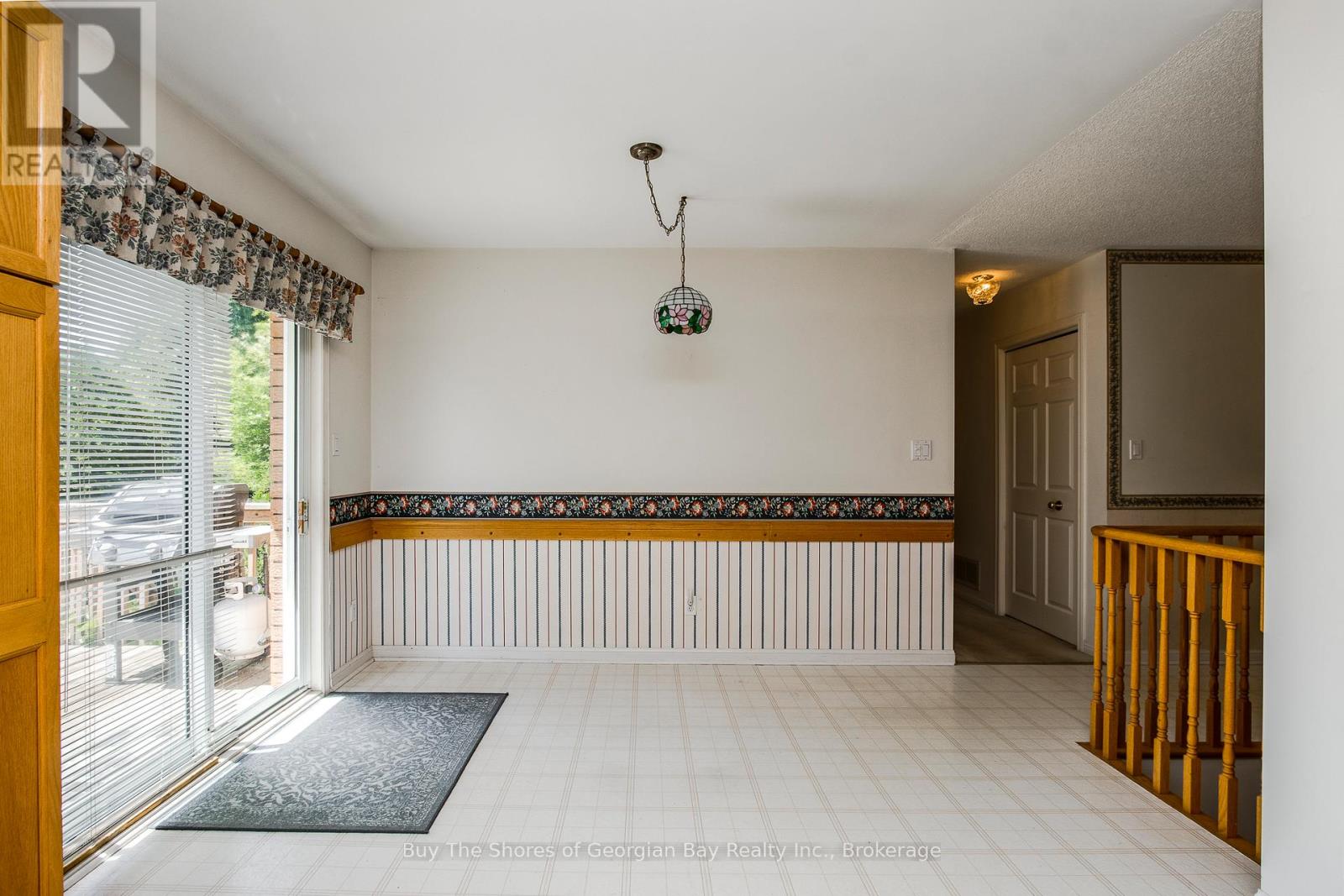 208 MARGARET STREET - 9