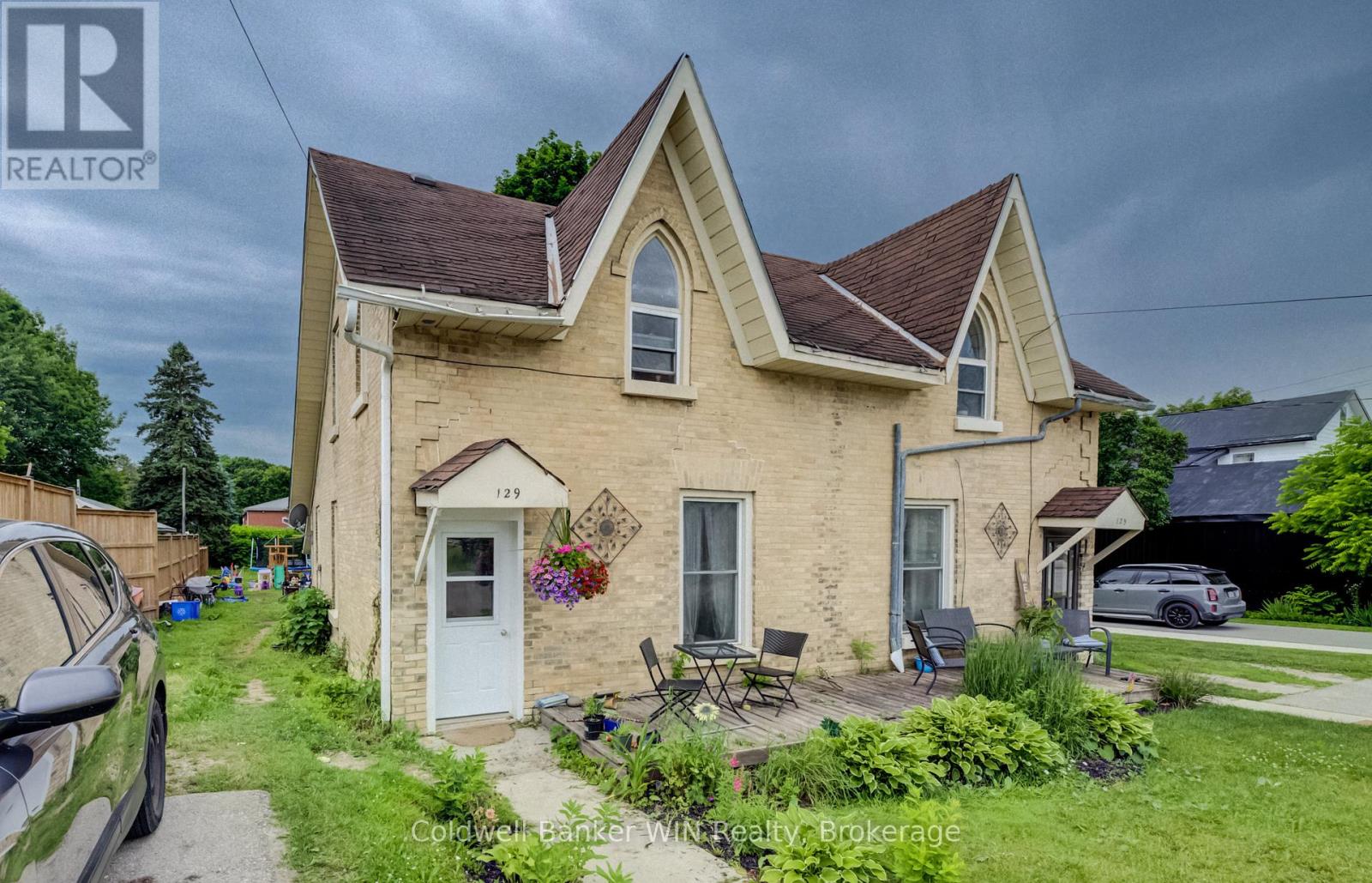129 ELGIN STREET S - 16