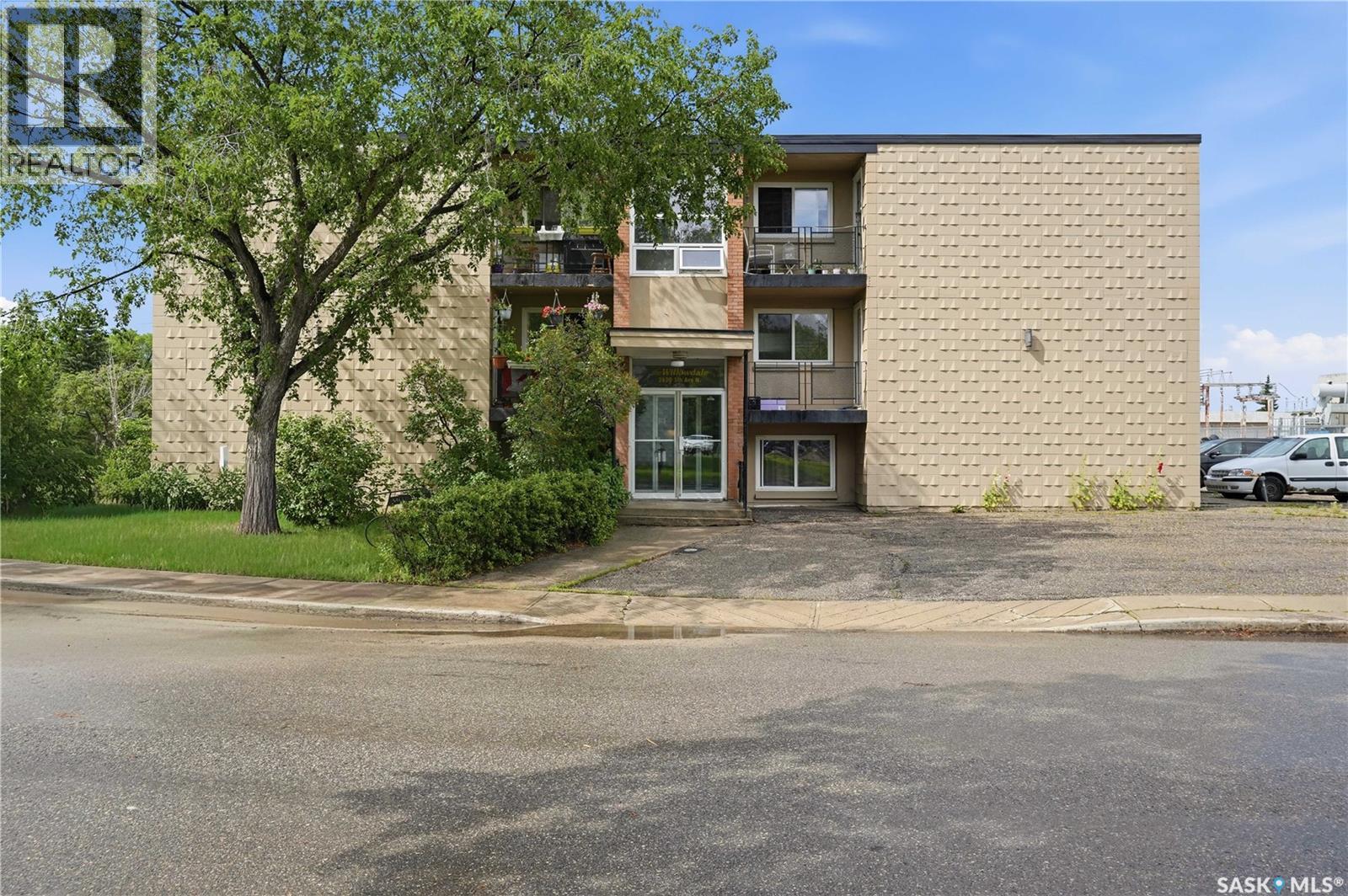 #8 2620 5TH STREET N - 1