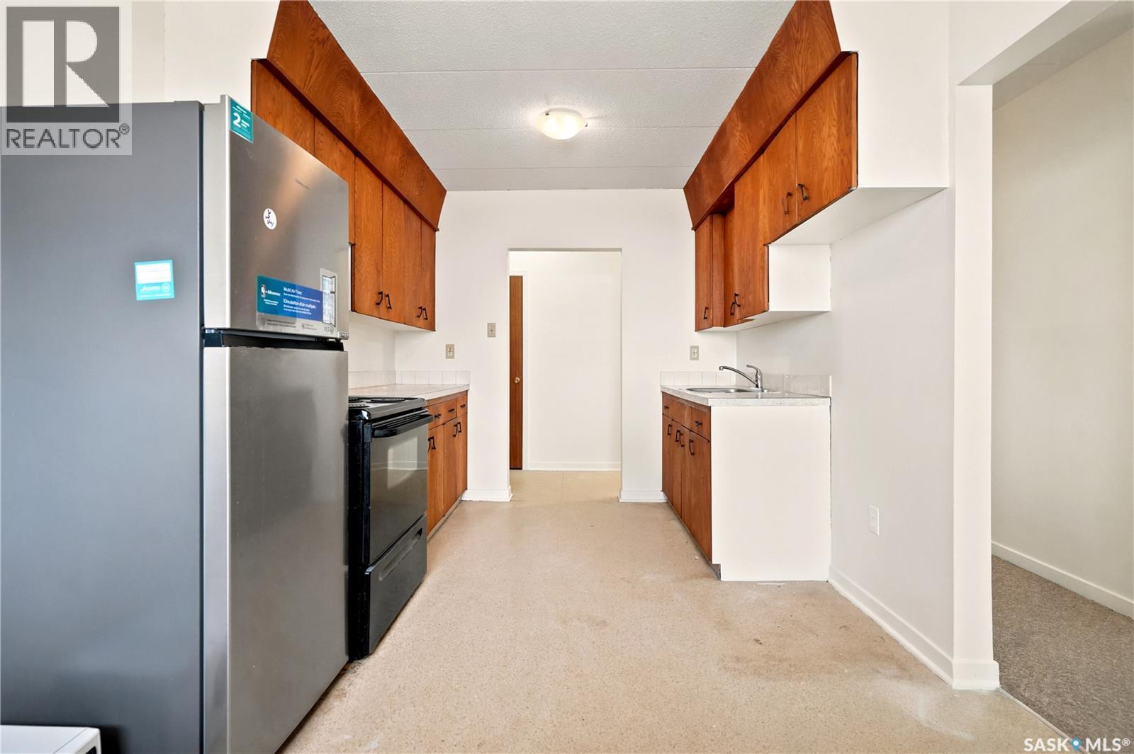 #8 2620 5TH STREET N - 12