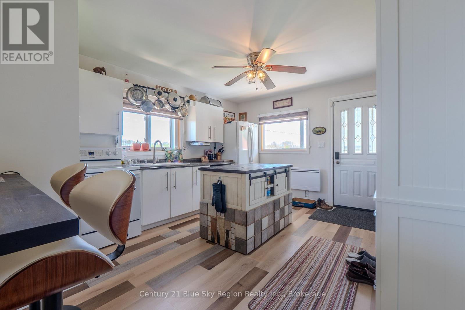 1742 HIGHWAY 17 E - 13