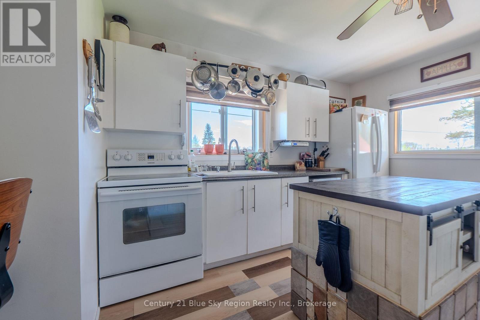 1742 HIGHWAY 17 E - 14