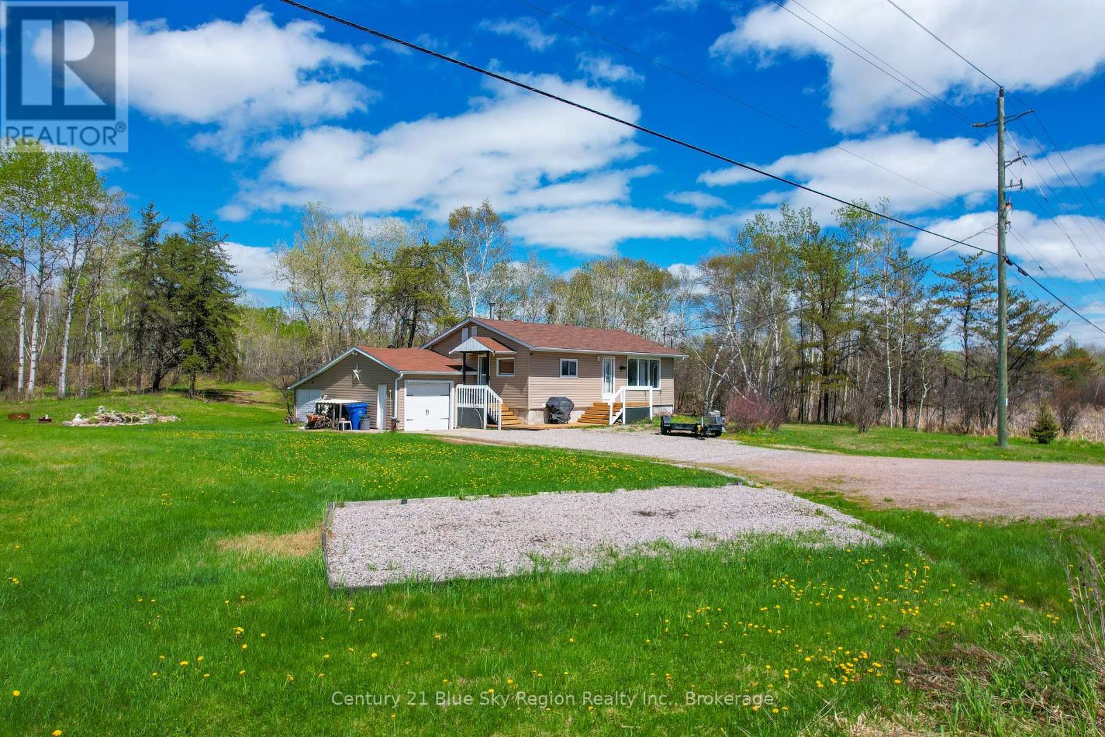 1742 HIGHWAY 17 E - 3