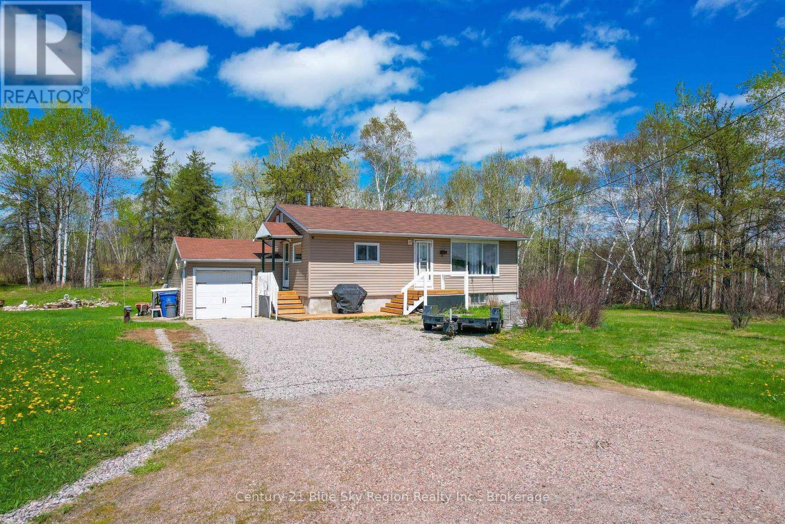 1742 HIGHWAY 17 E - 4