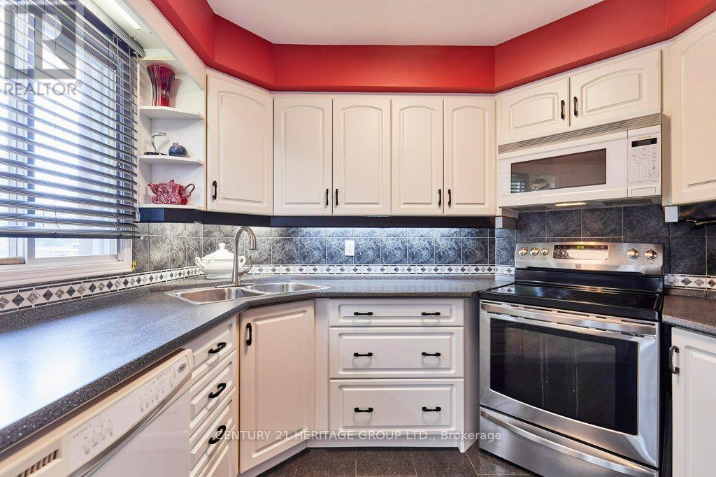 16 CONCESSION STREET E - 11