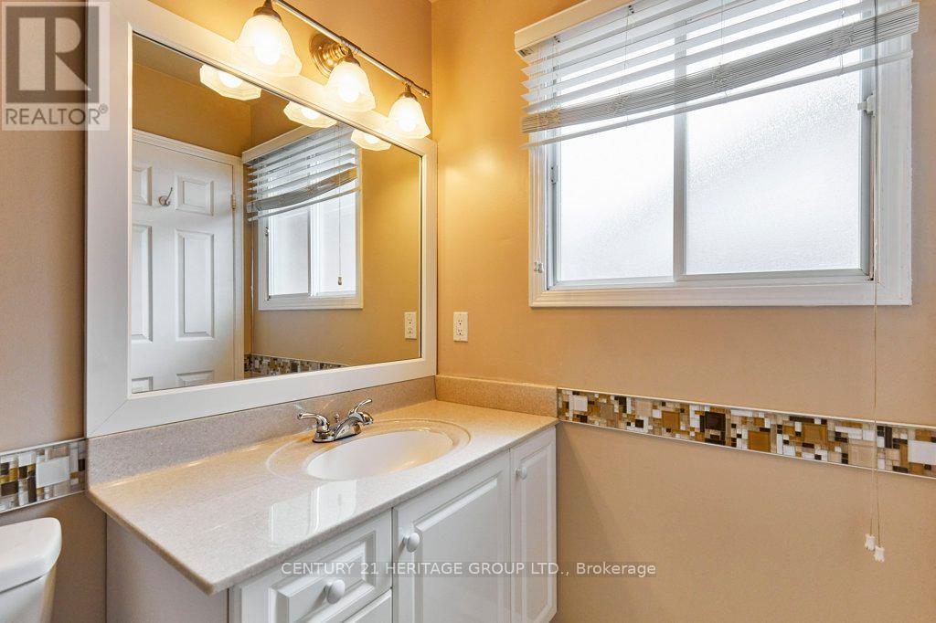 16 CONCESSION STREET E - 16