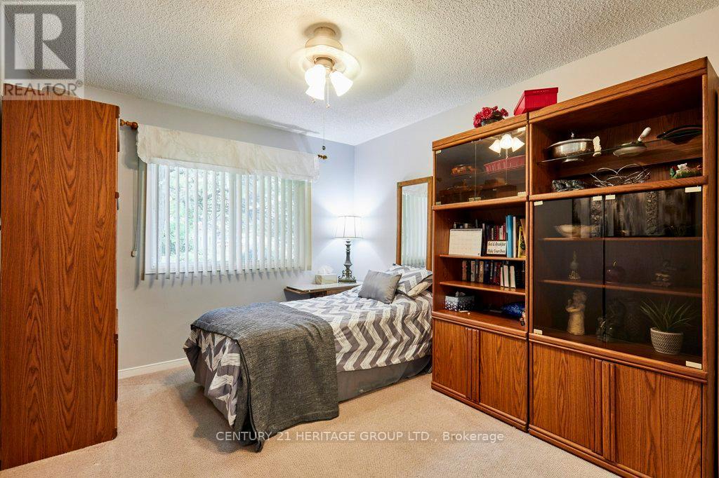 16 CONCESSION STREET E - 17