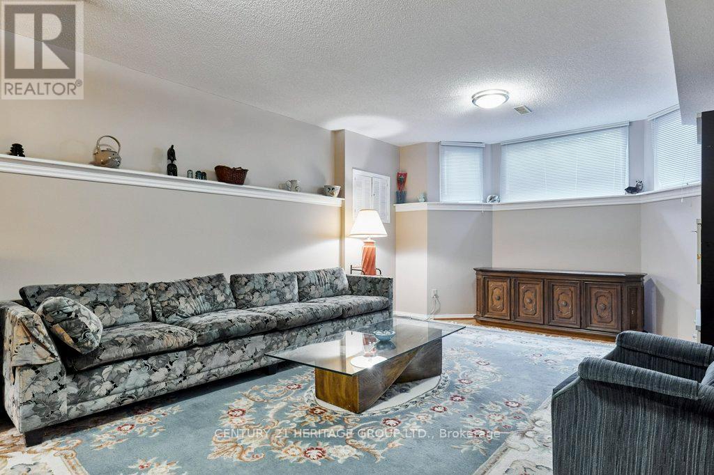 16 CONCESSION STREET E - 20