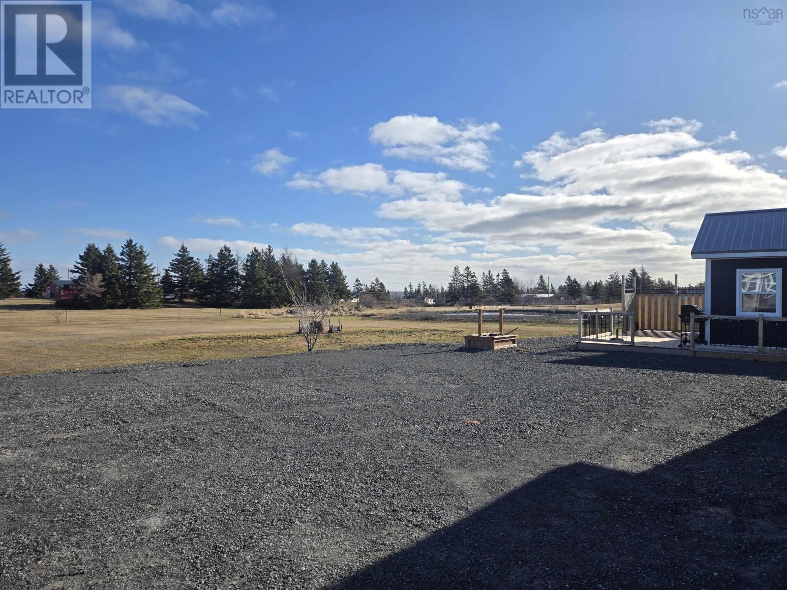 26 MacMaster Lane - 33