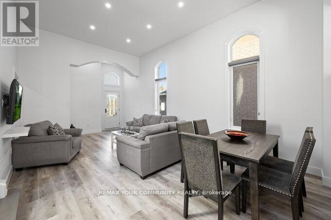 144 BROOMLANDS DRIVE - 6