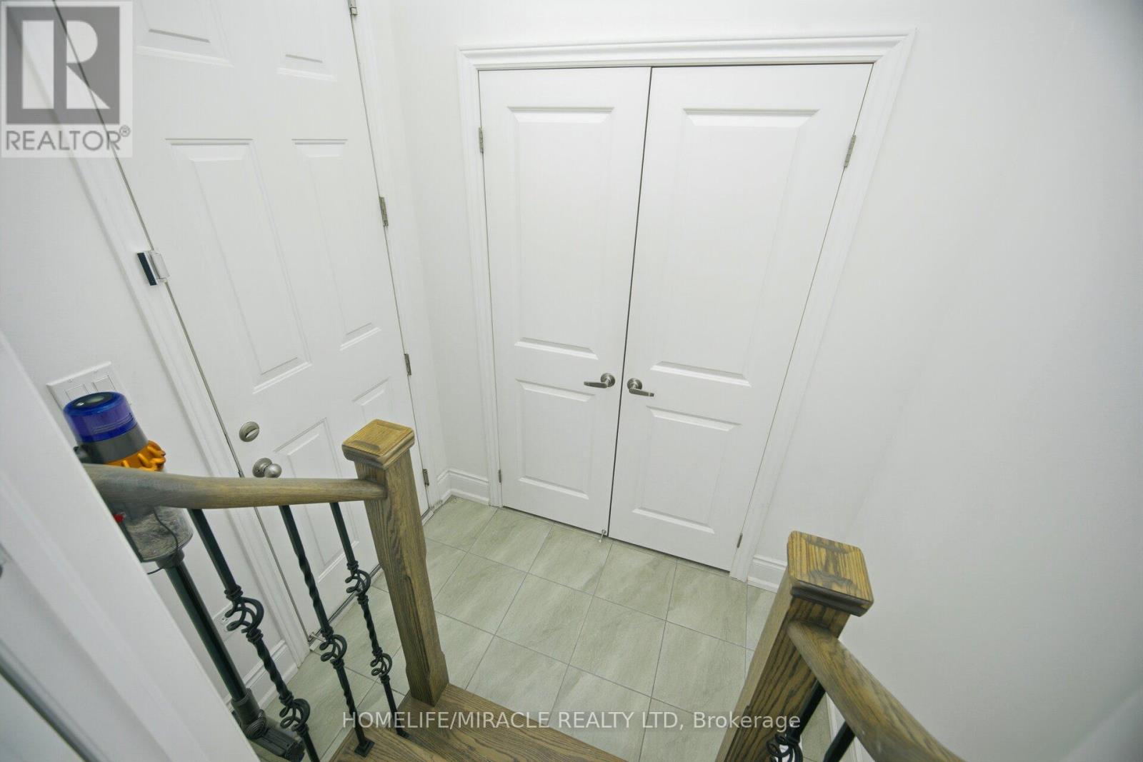 642 BARONS STREET - 17