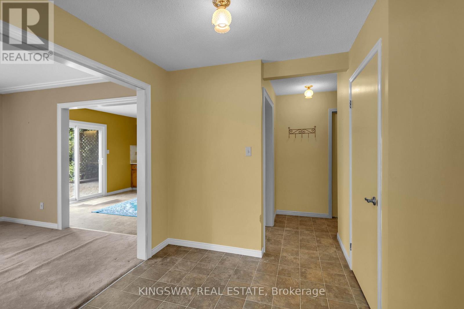 56 BEN TIRRAN CRESCENT - 12