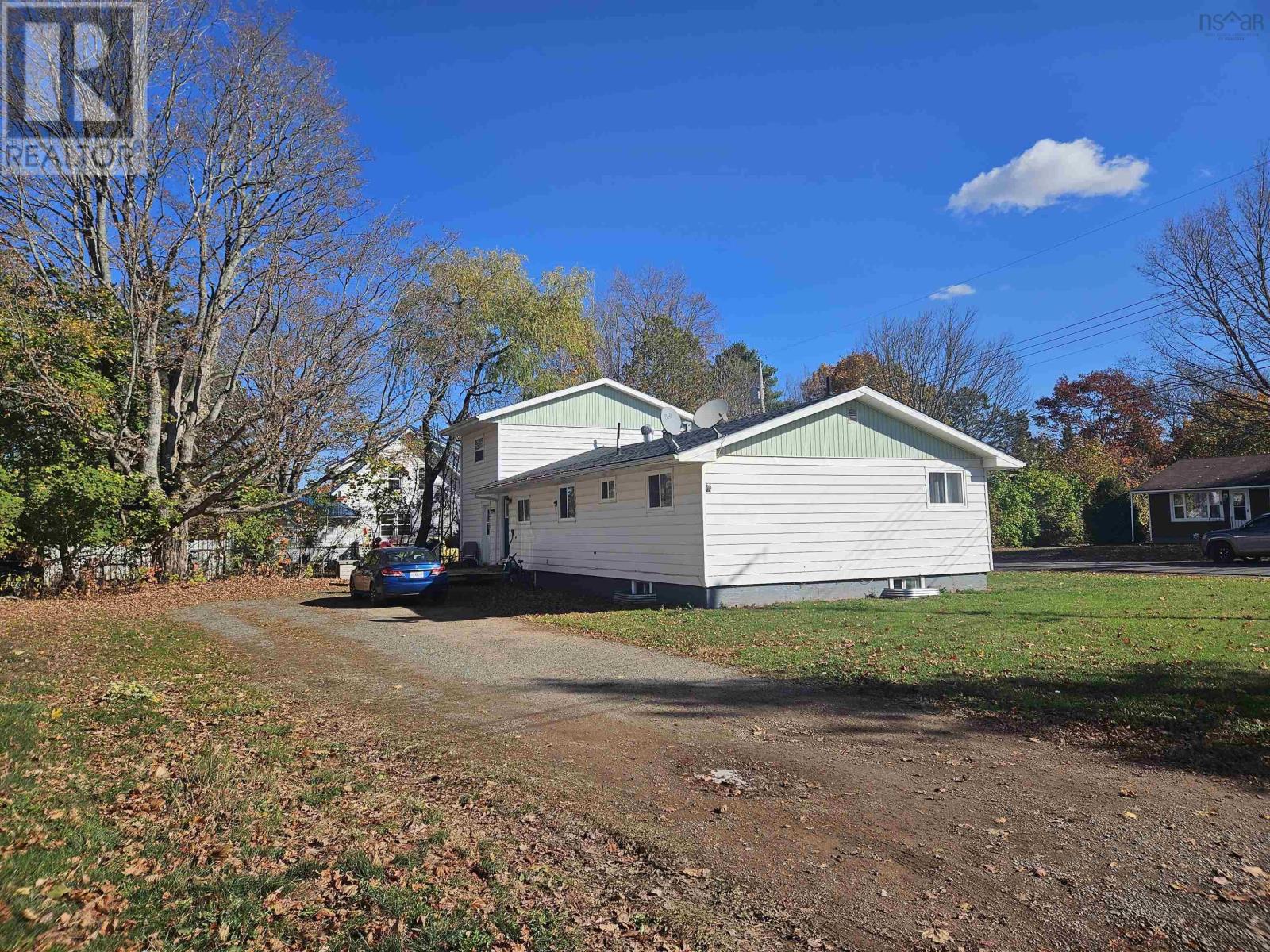 9 Thompson Road - 3