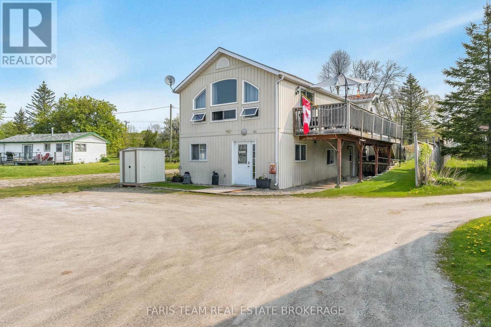 5632 PENETANGUISHENE ROAD - 1