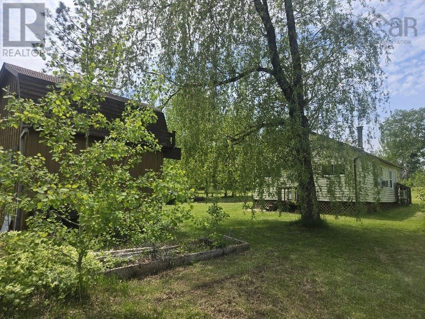 70 Andersens Road - 12