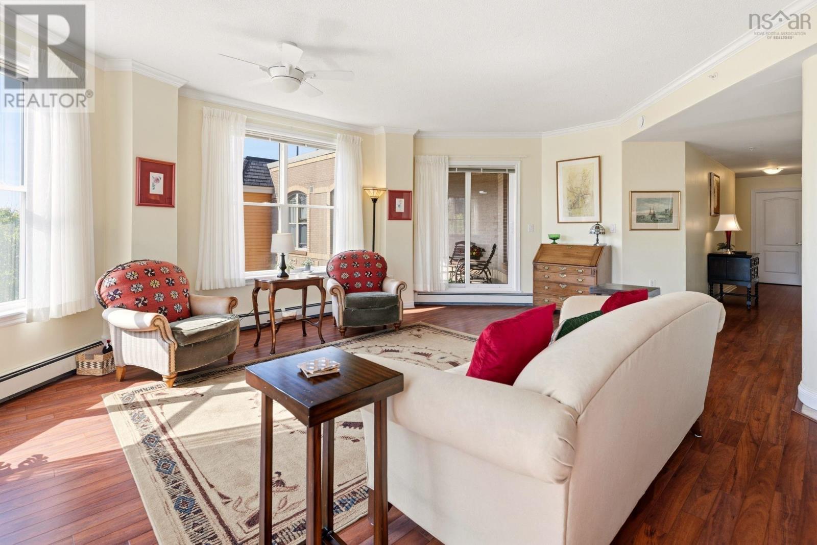 #414 120 Southgate Drive - 12