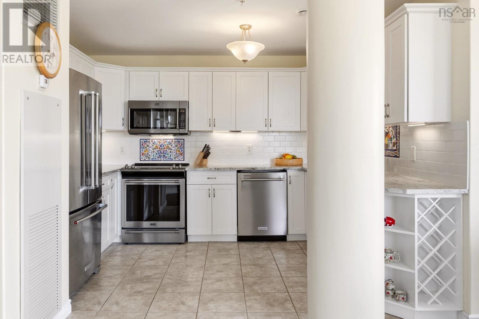 #414 120 Southgate Drive - 7