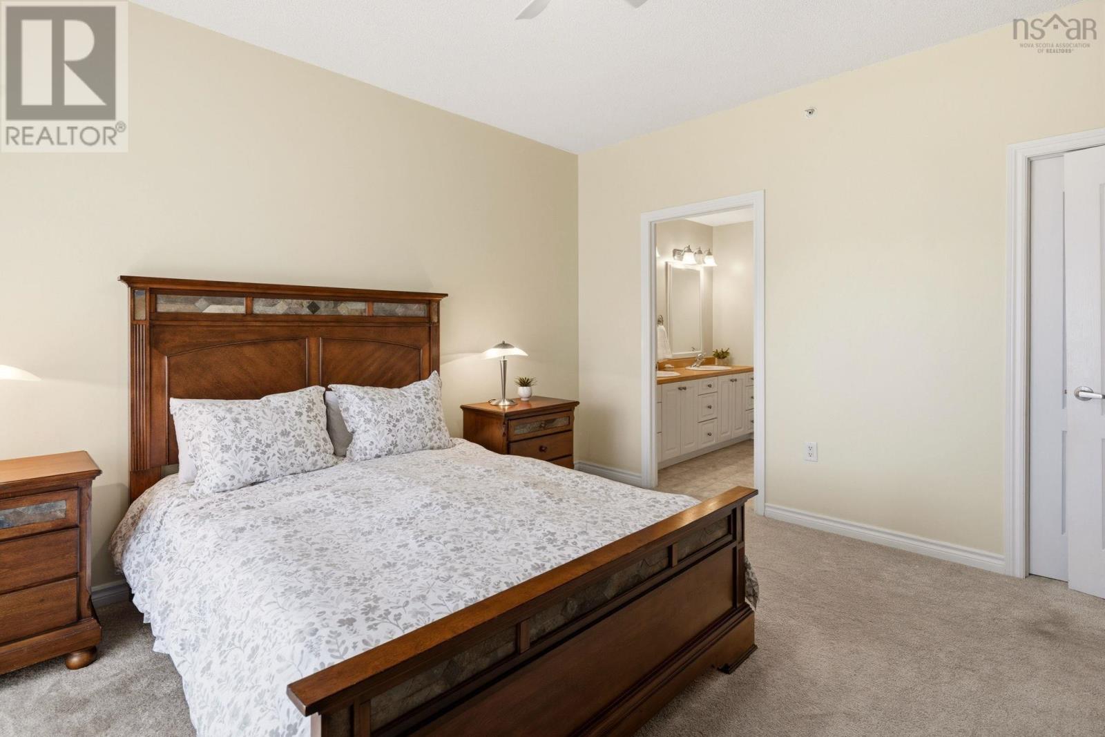 #414 120 Southgate Drive - 18