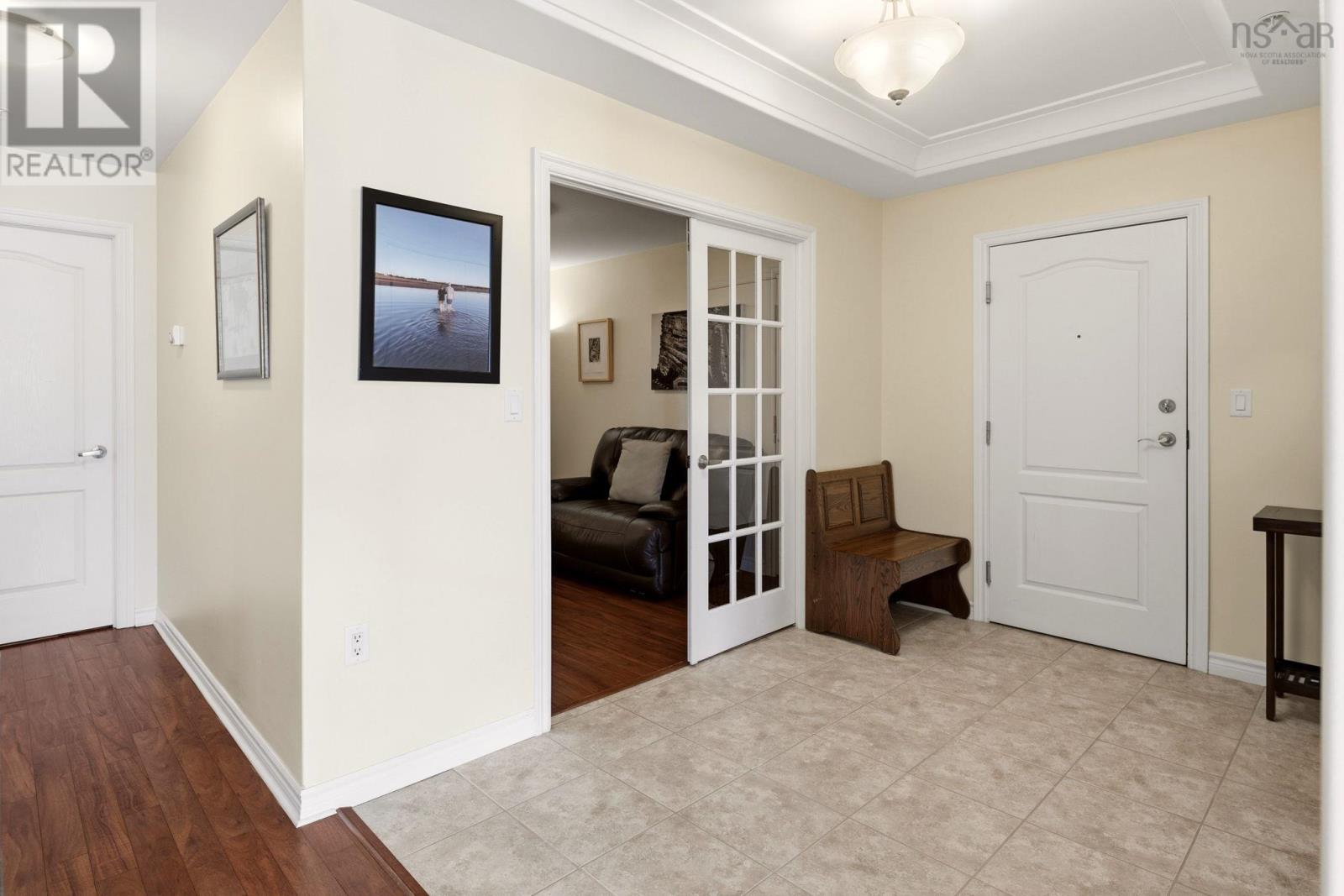 #414 120 Southgate Drive - 5