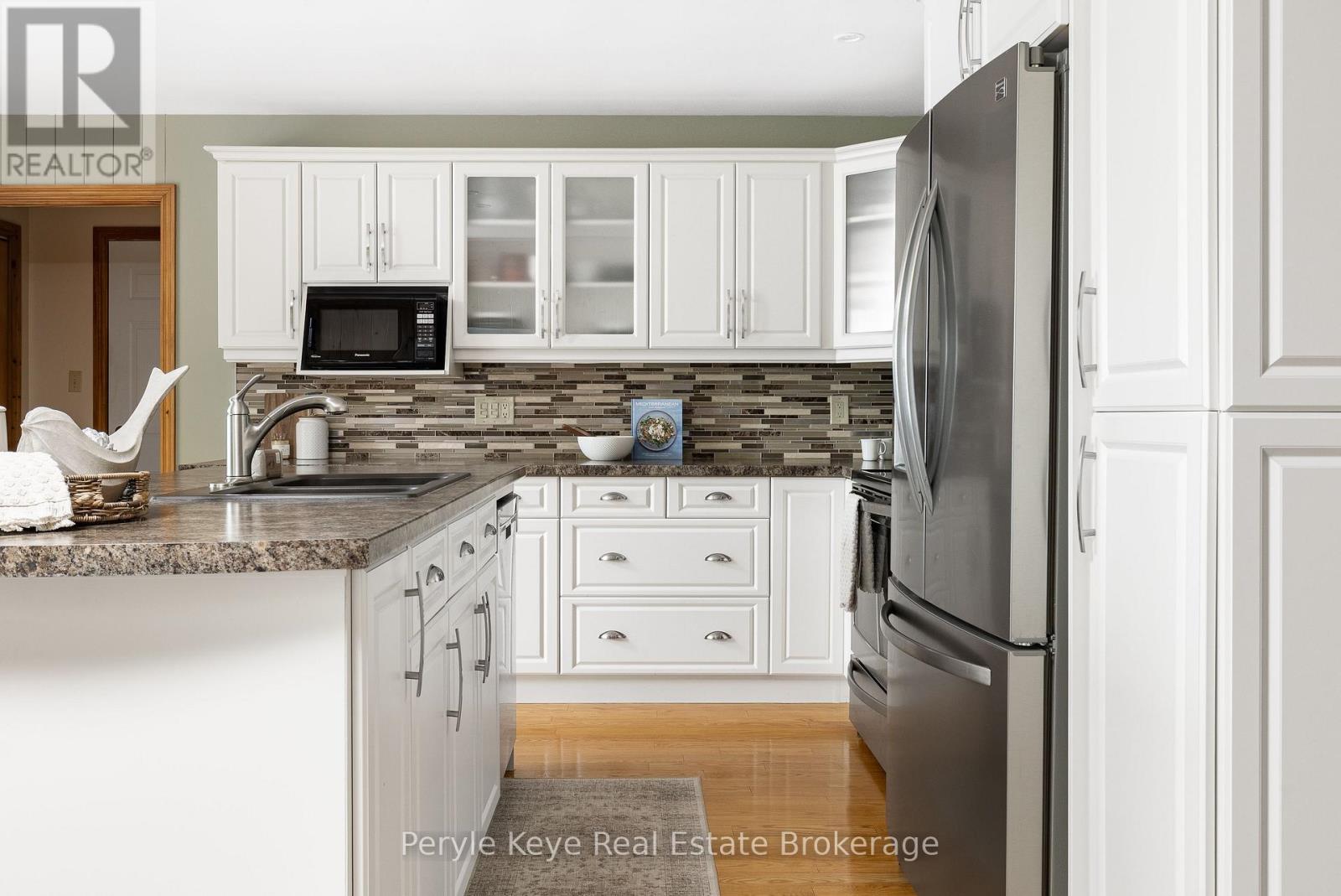 200 EDGEMERE ROAD - Image 19