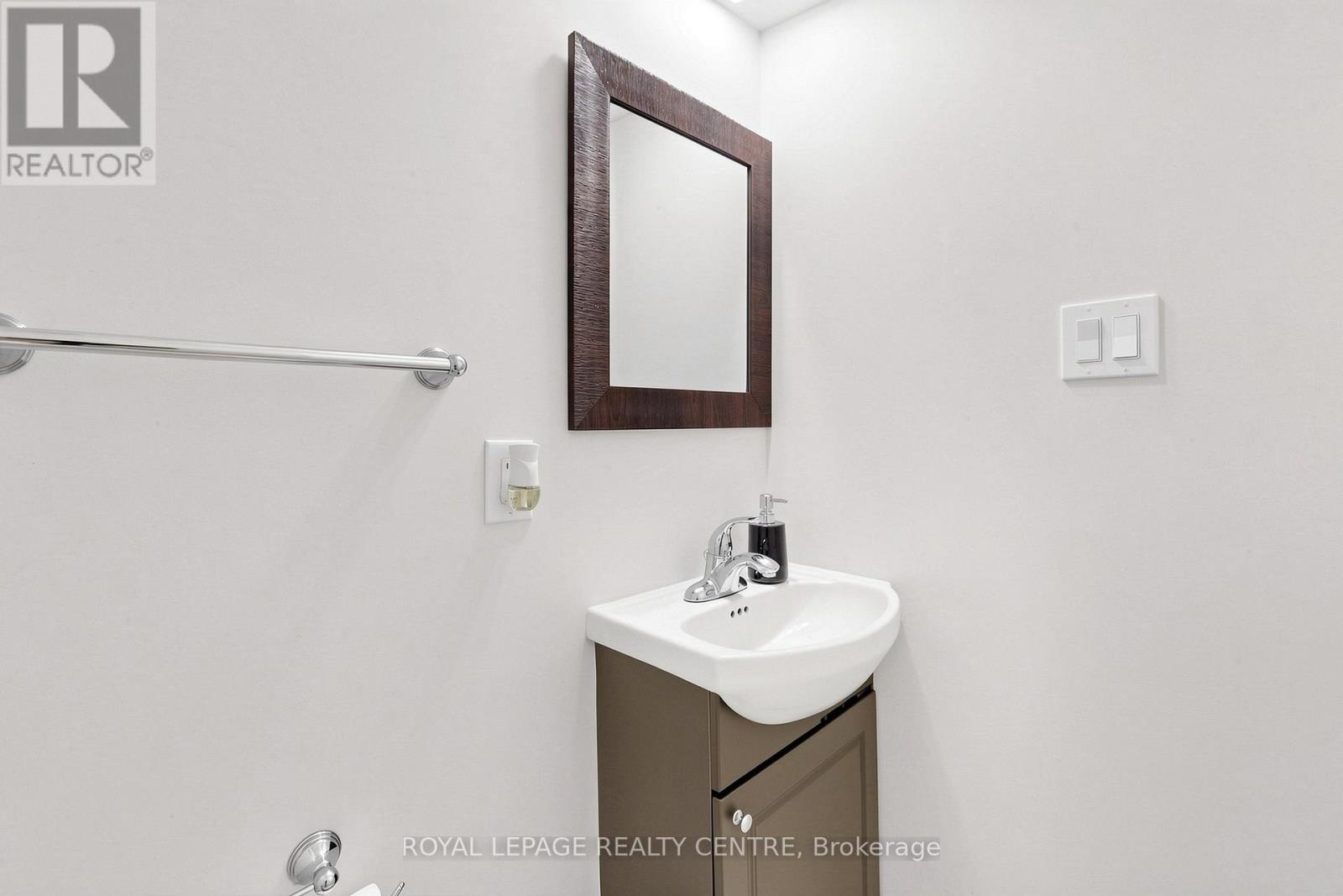6906 AVILA ROAD - 19