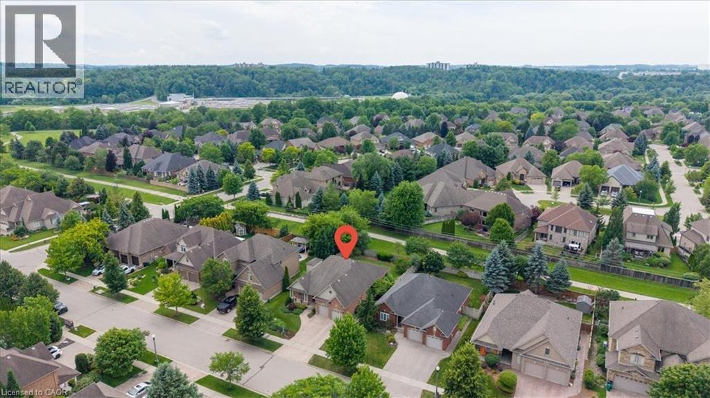 215 TERRACE WOOD Crescent - 45