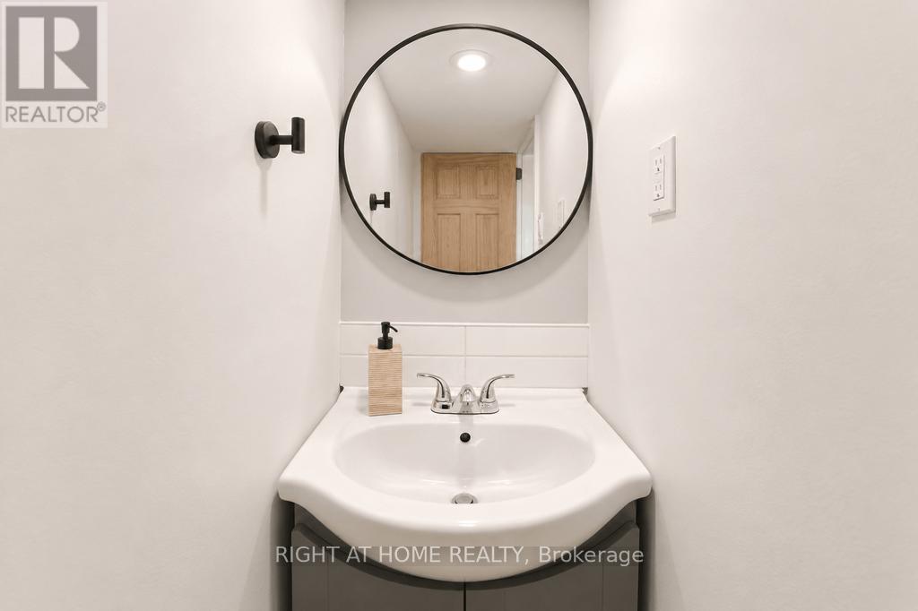 1105 PIONEER ROAD - 27