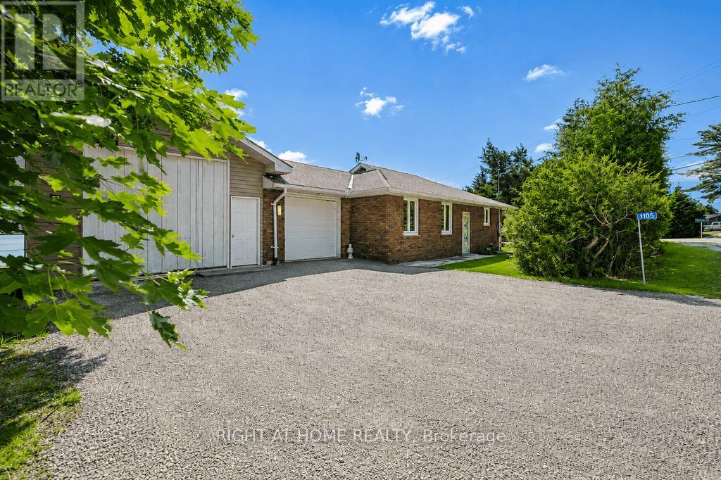 1105 PIONEER ROAD - 29