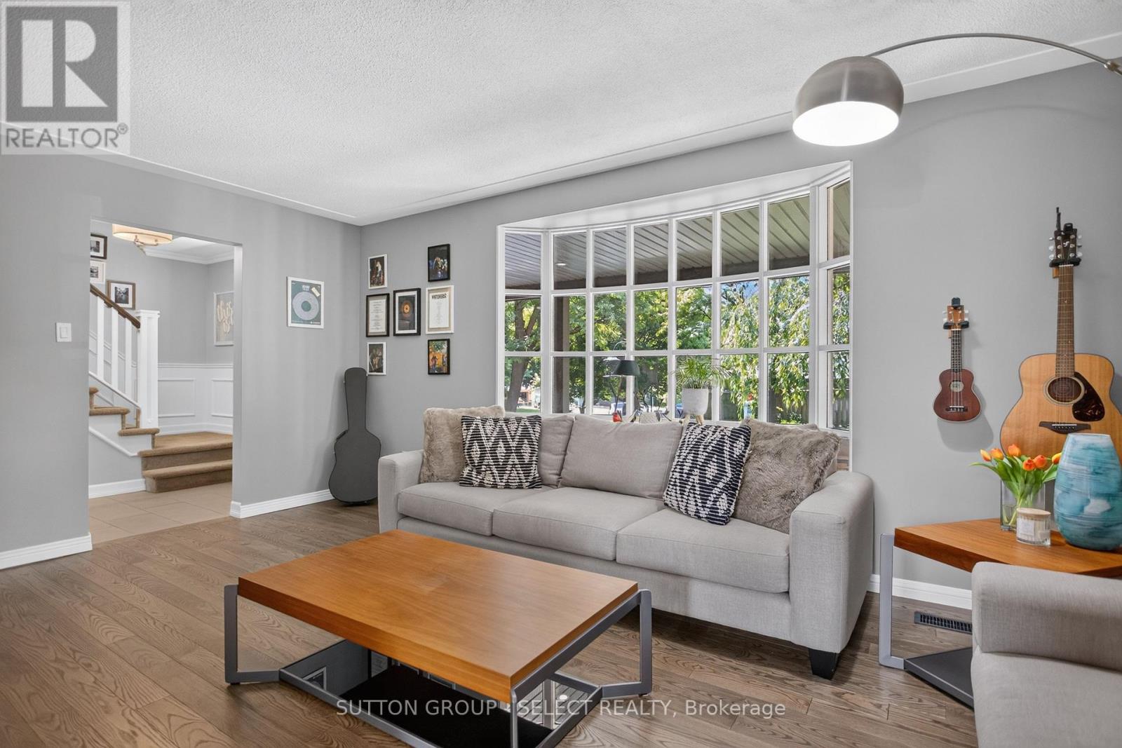 25 HAVENRIDGE CRESCENT - 11