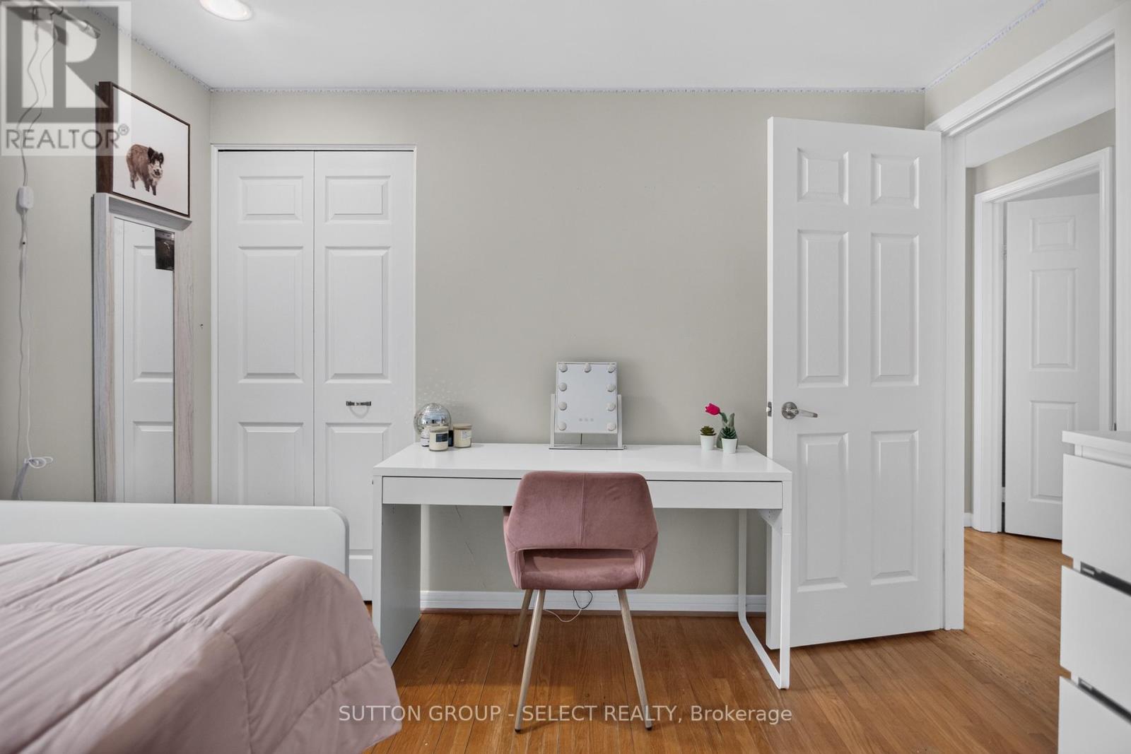 25 HAVENRIDGE CRESCENT - 25
