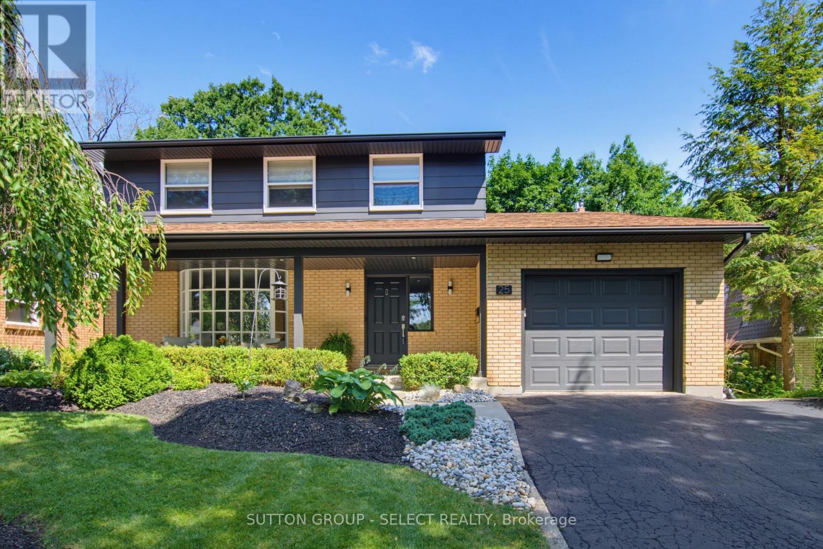 25 HAVENRIDGE CRESCENT - 3