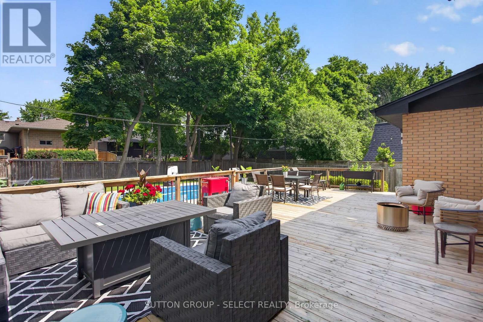 25 HAVENRIDGE CRESCENT - 38