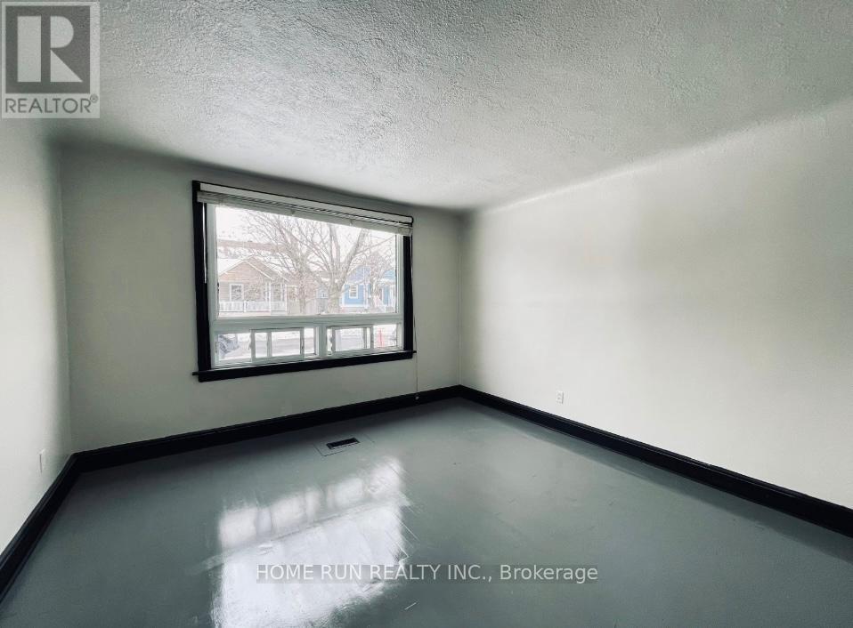 378 ENFIELD AVENUE - 22