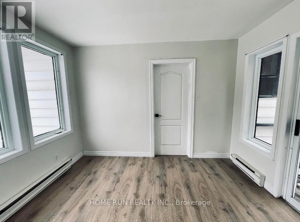 378 ENFIELD AVENUE - 26