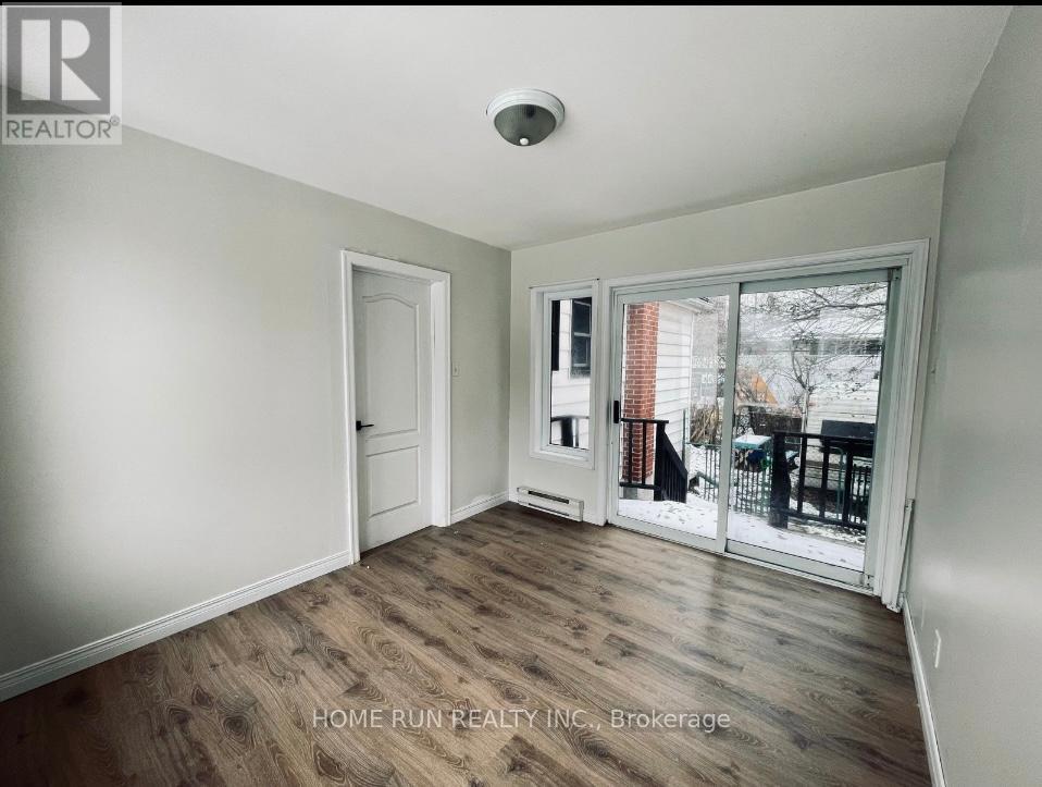 378 ENFIELD AVENUE - 27