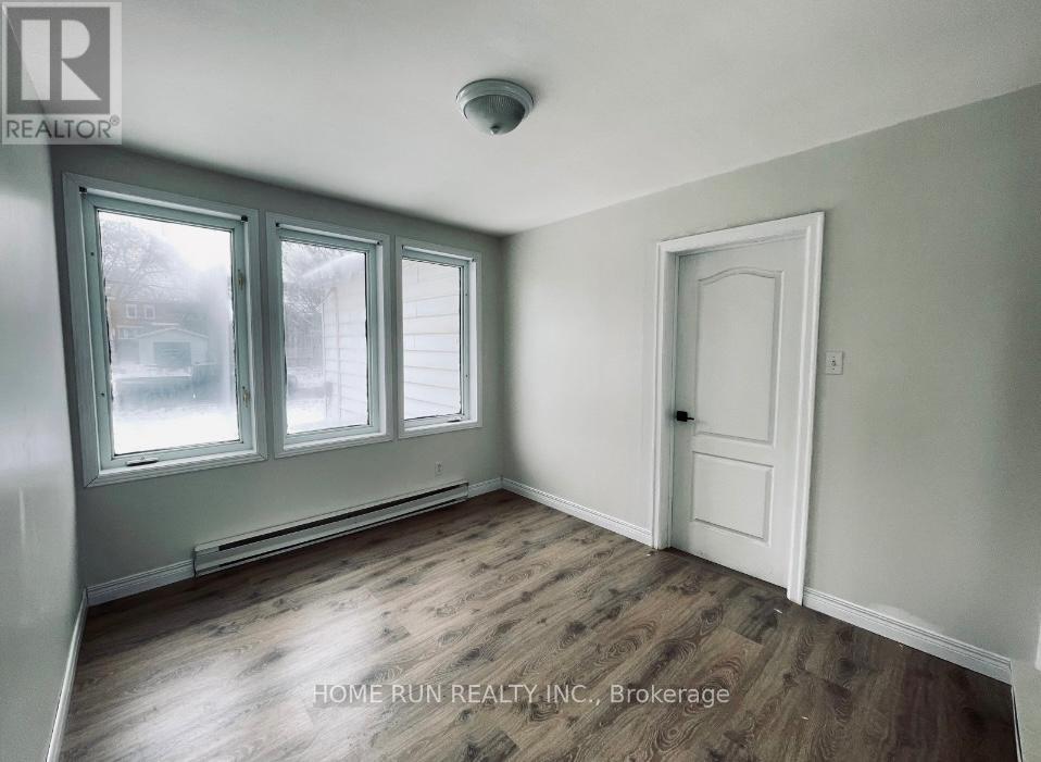378 ENFIELD AVENUE - 28