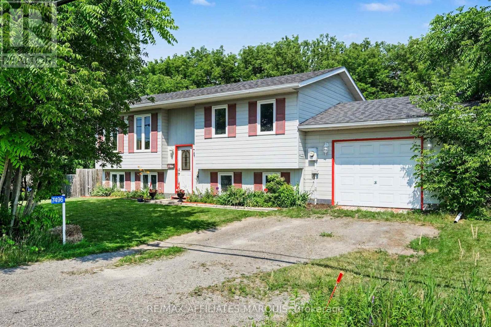 7496 ROGER STEVENS DRIVE - 1