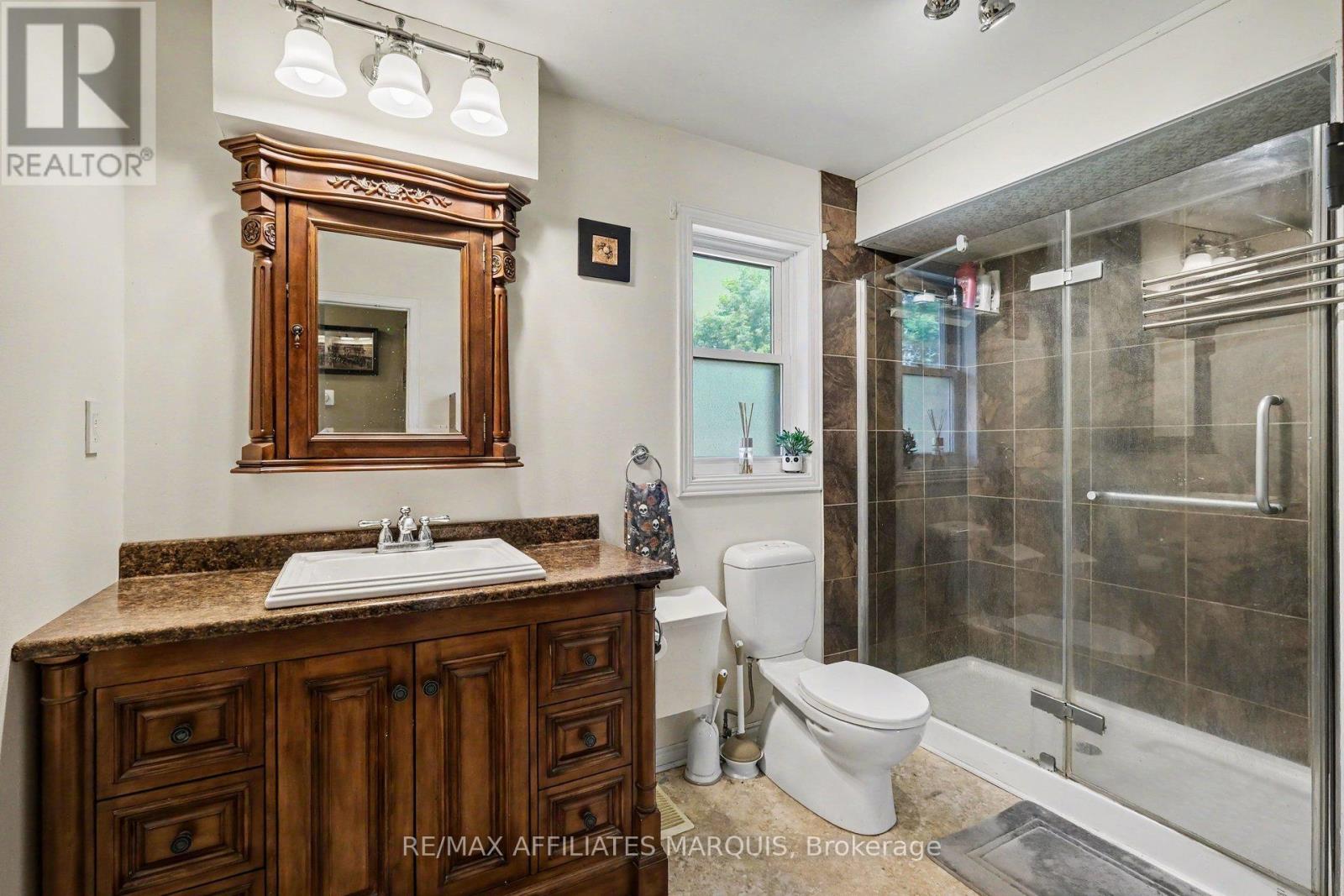 7496 ROGER STEVENS DRIVE - 22