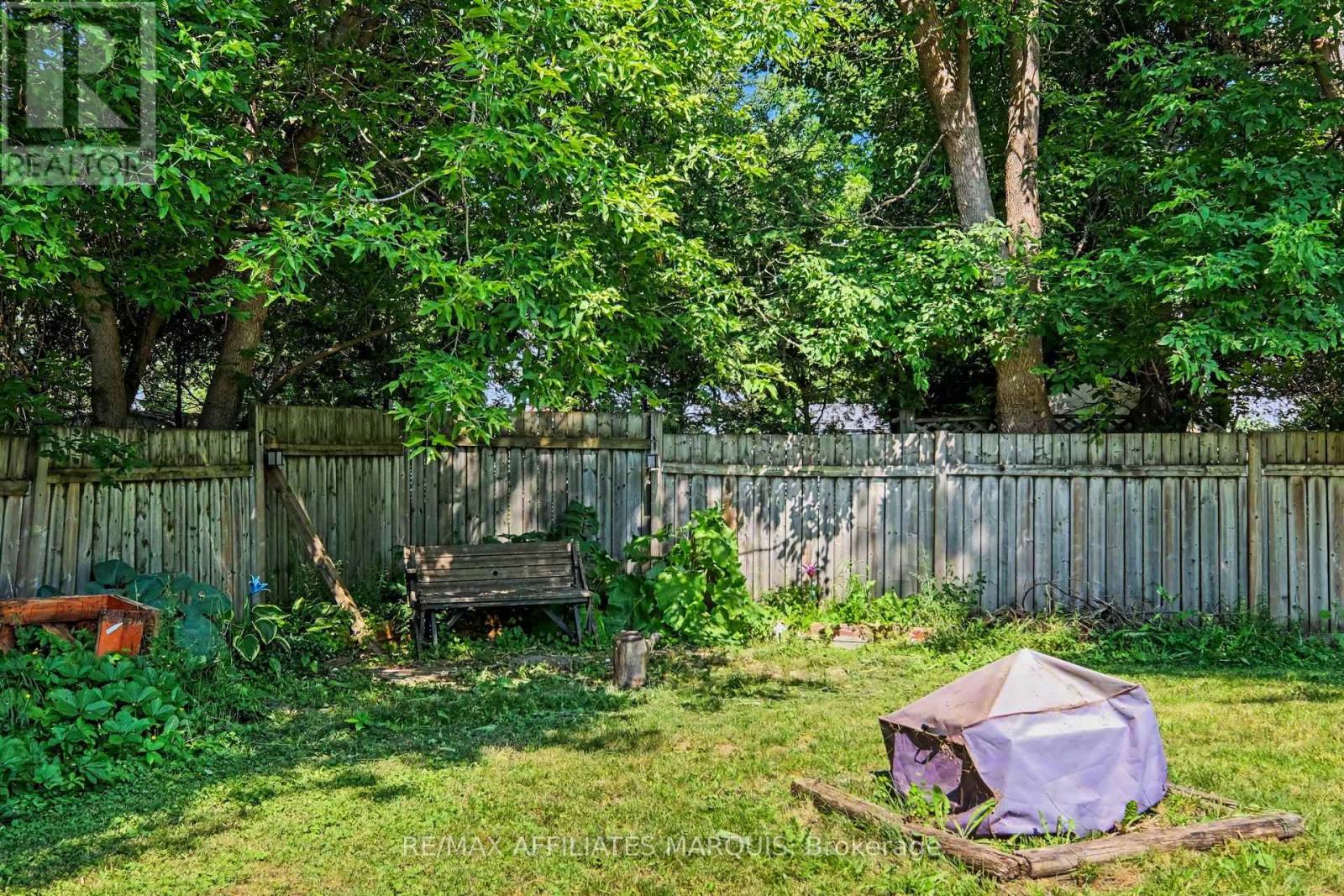 7496 ROGER STEVENS DRIVE - 38