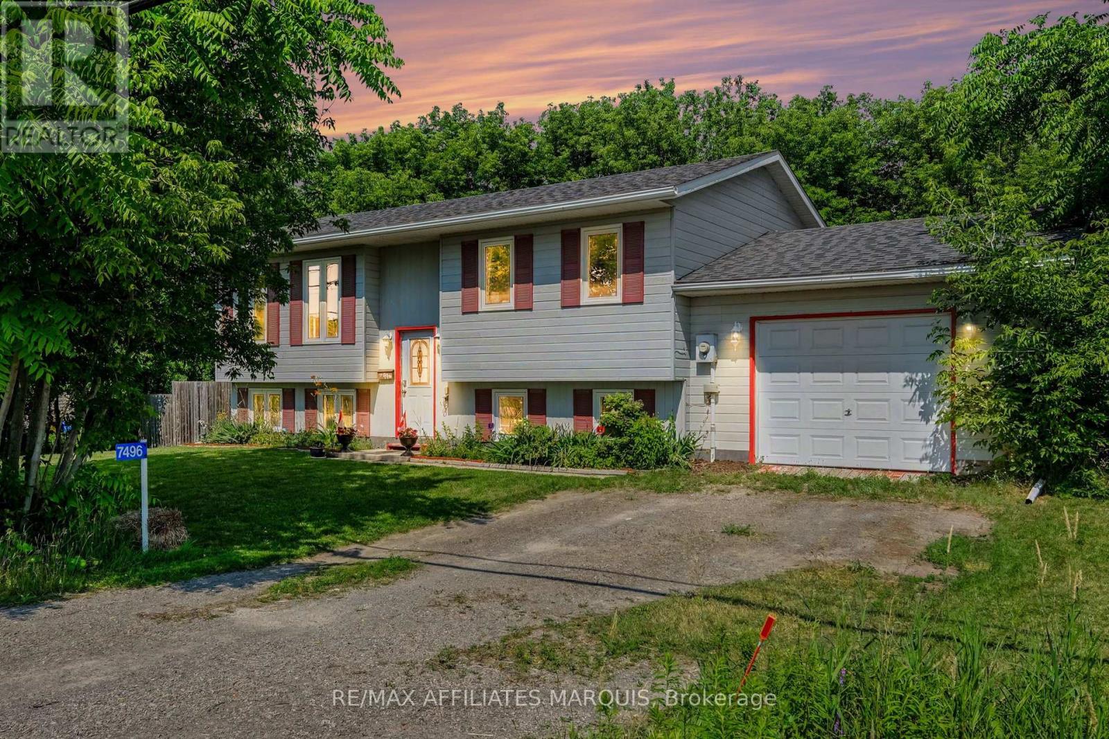 7496 ROGER STEVENS DRIVE - 39