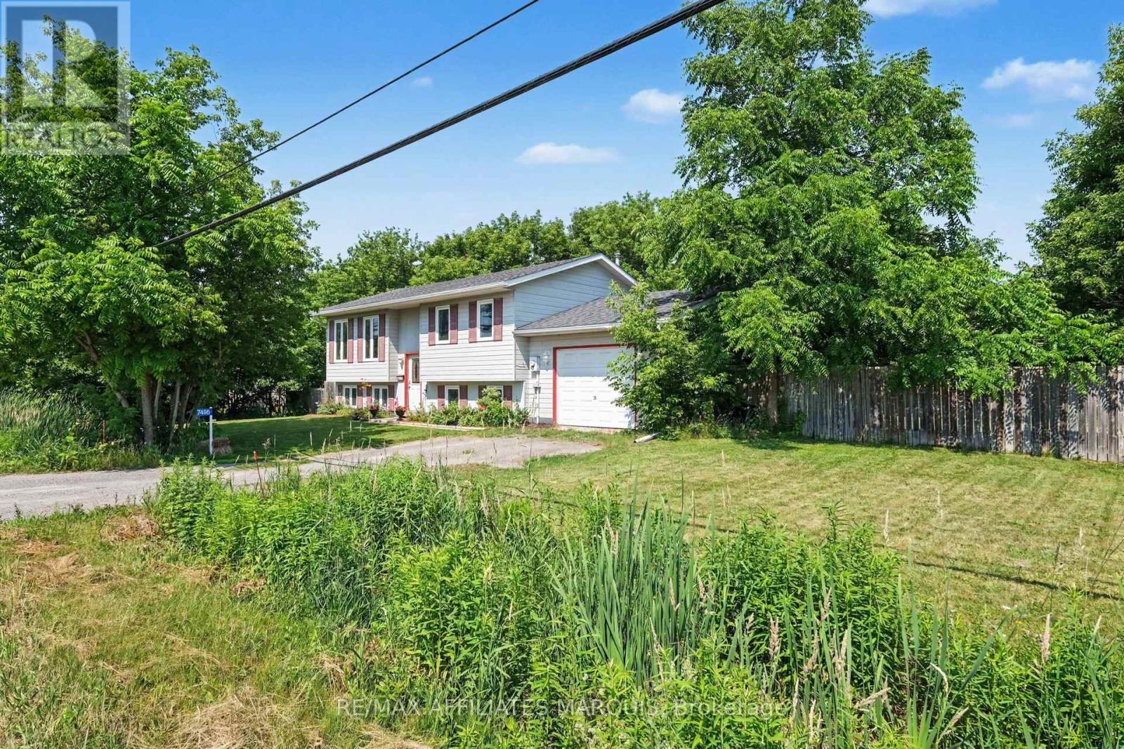 7496 ROGER STEVENS DRIVE - 40