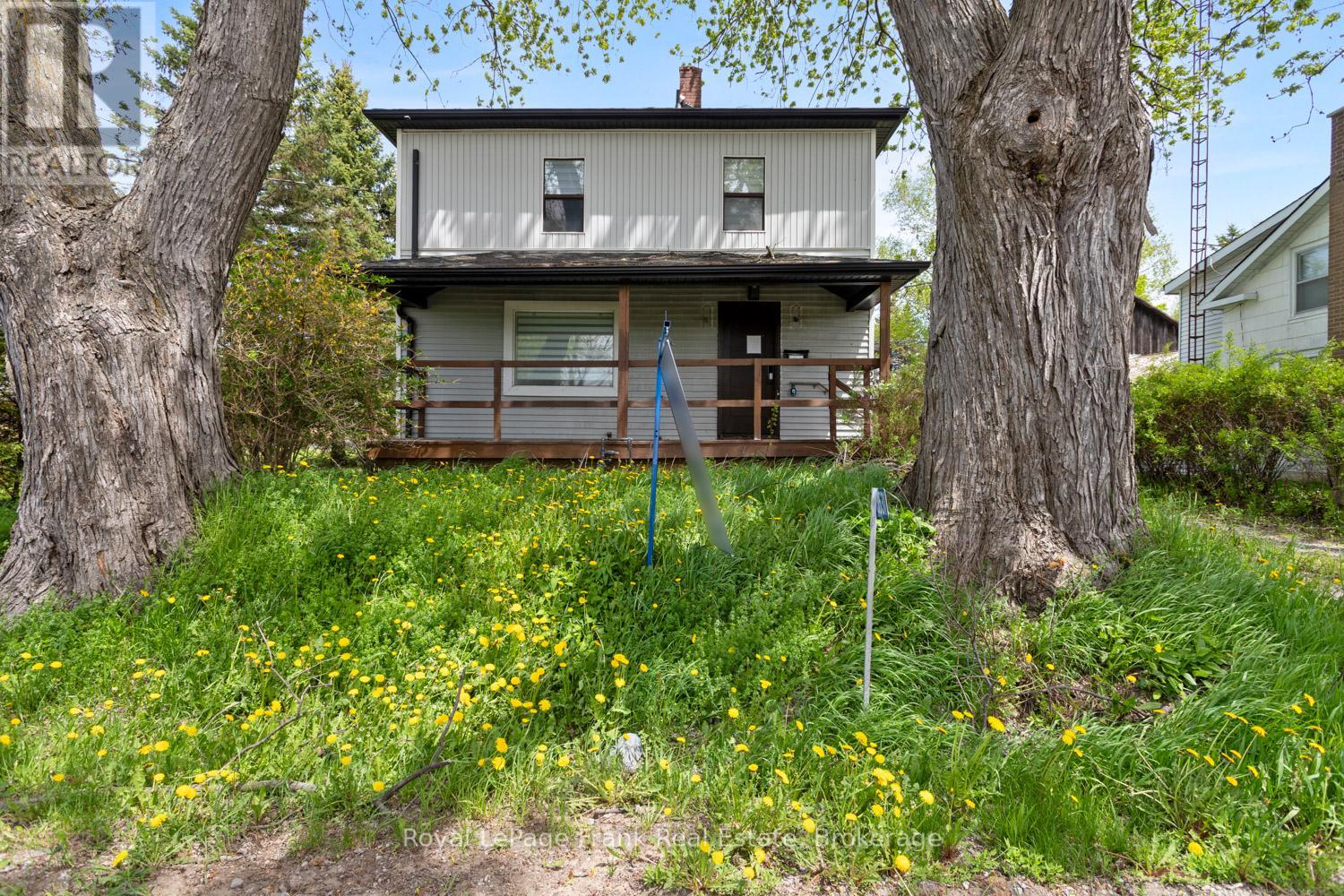 3531 SIMCOE STREET N - 1