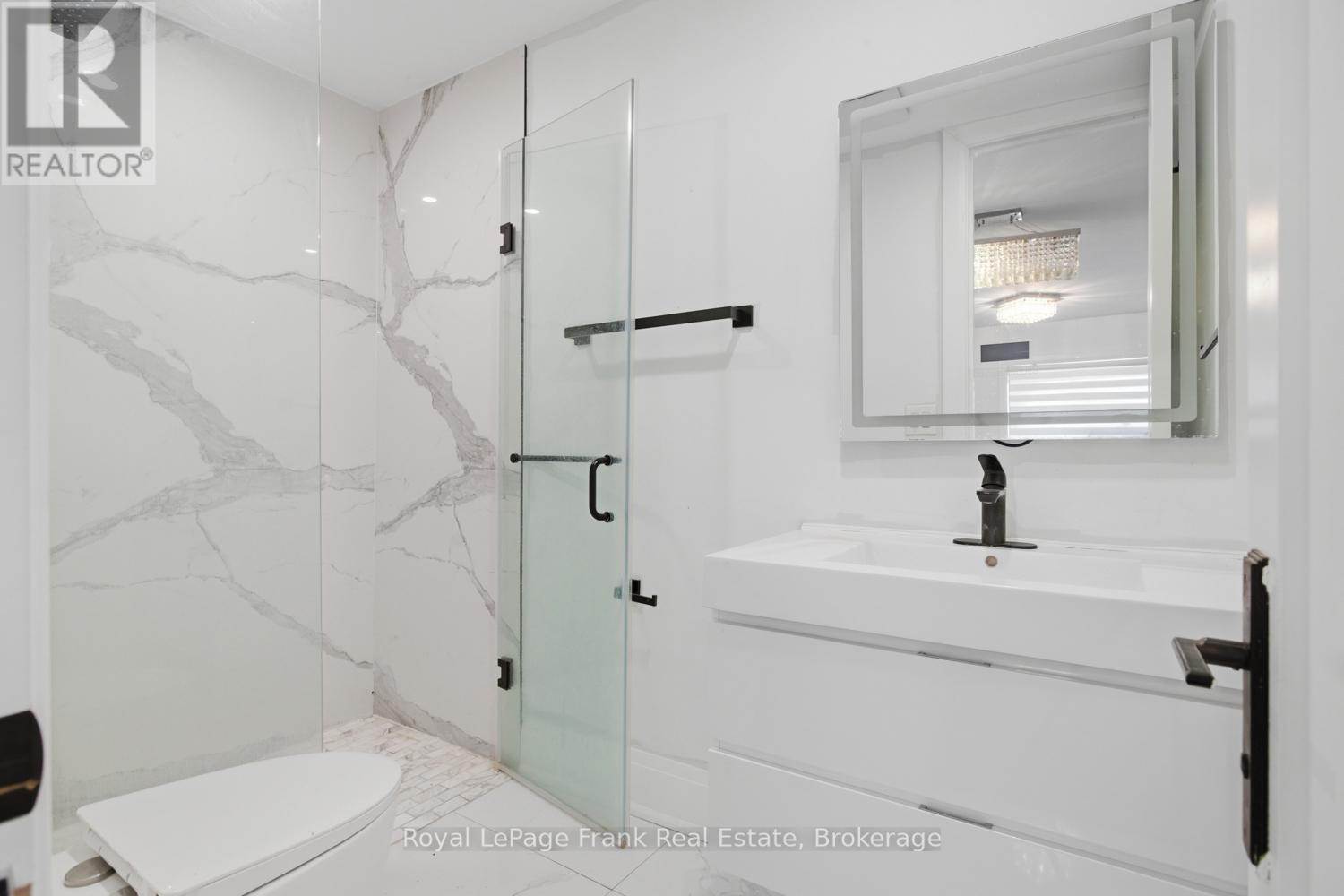 3531 SIMCOE STREET N - 20