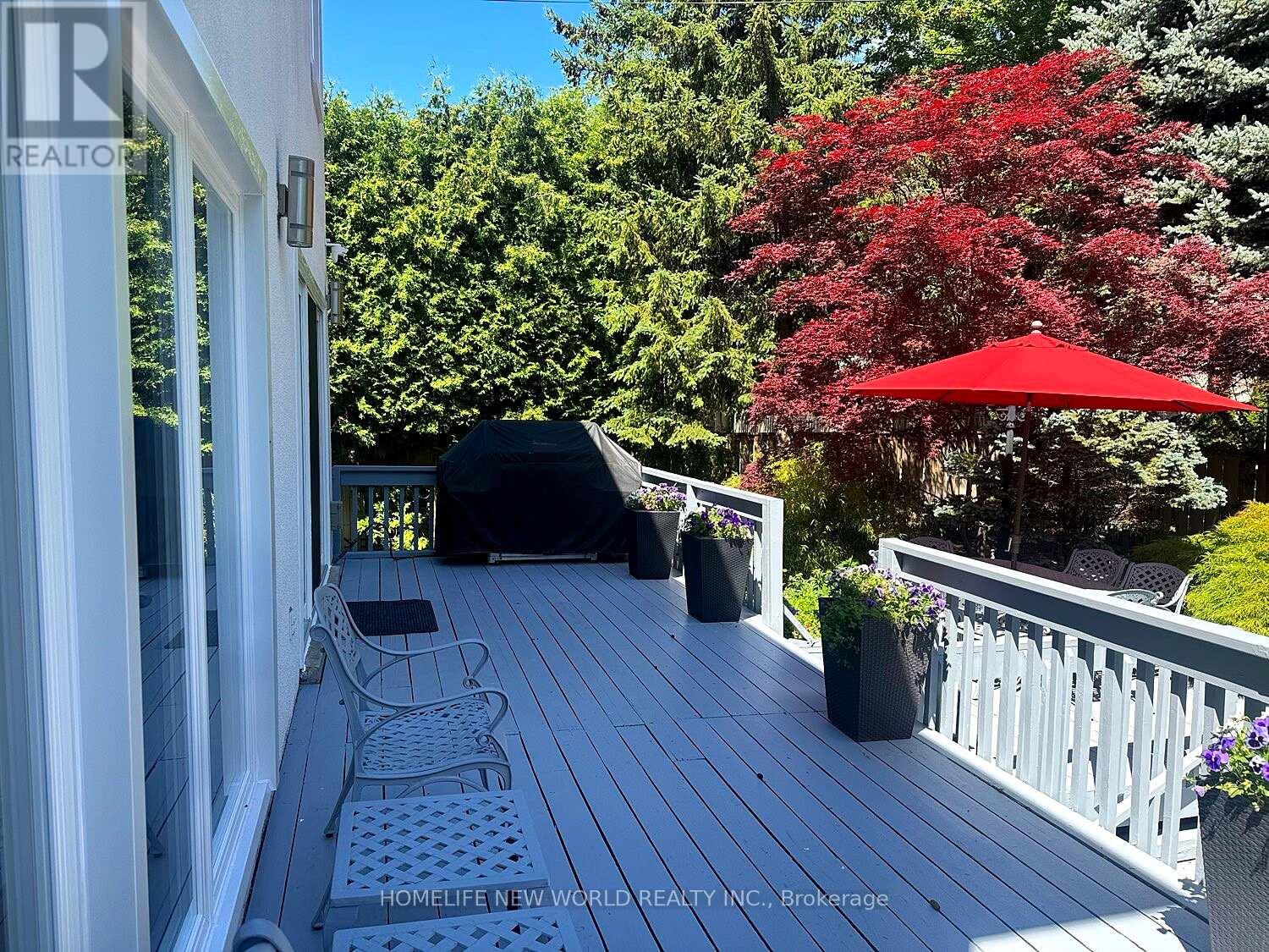 594 WOBURN AVENUE S - 34