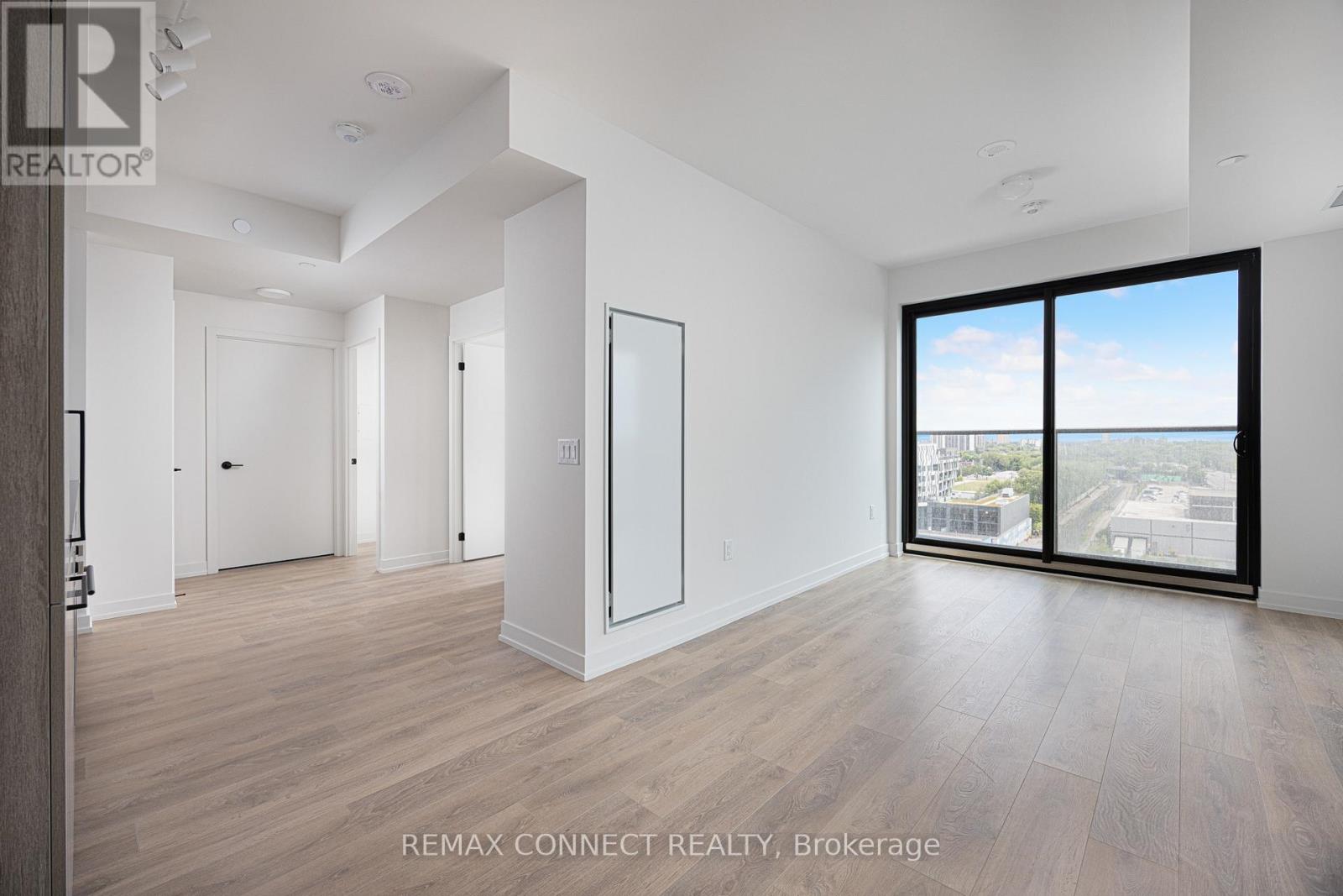 #1002 181 STERLING ROAD - 20