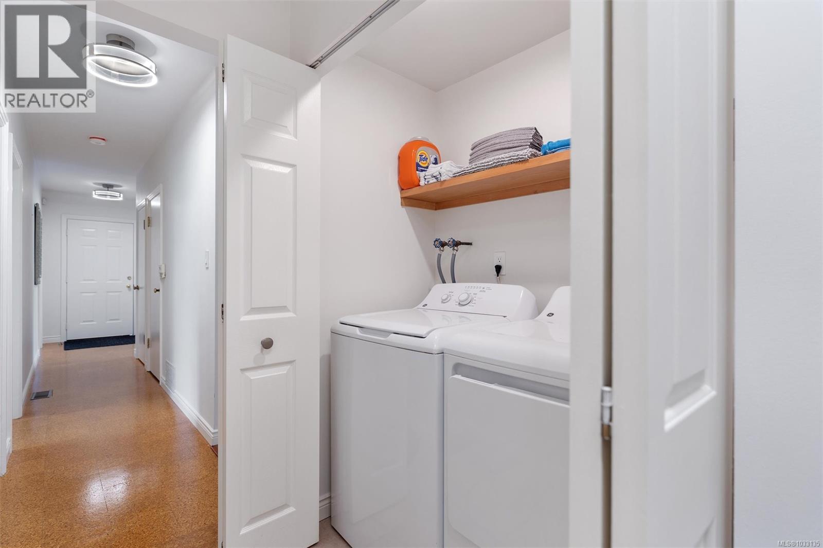 4047 Haro Rd - 24
