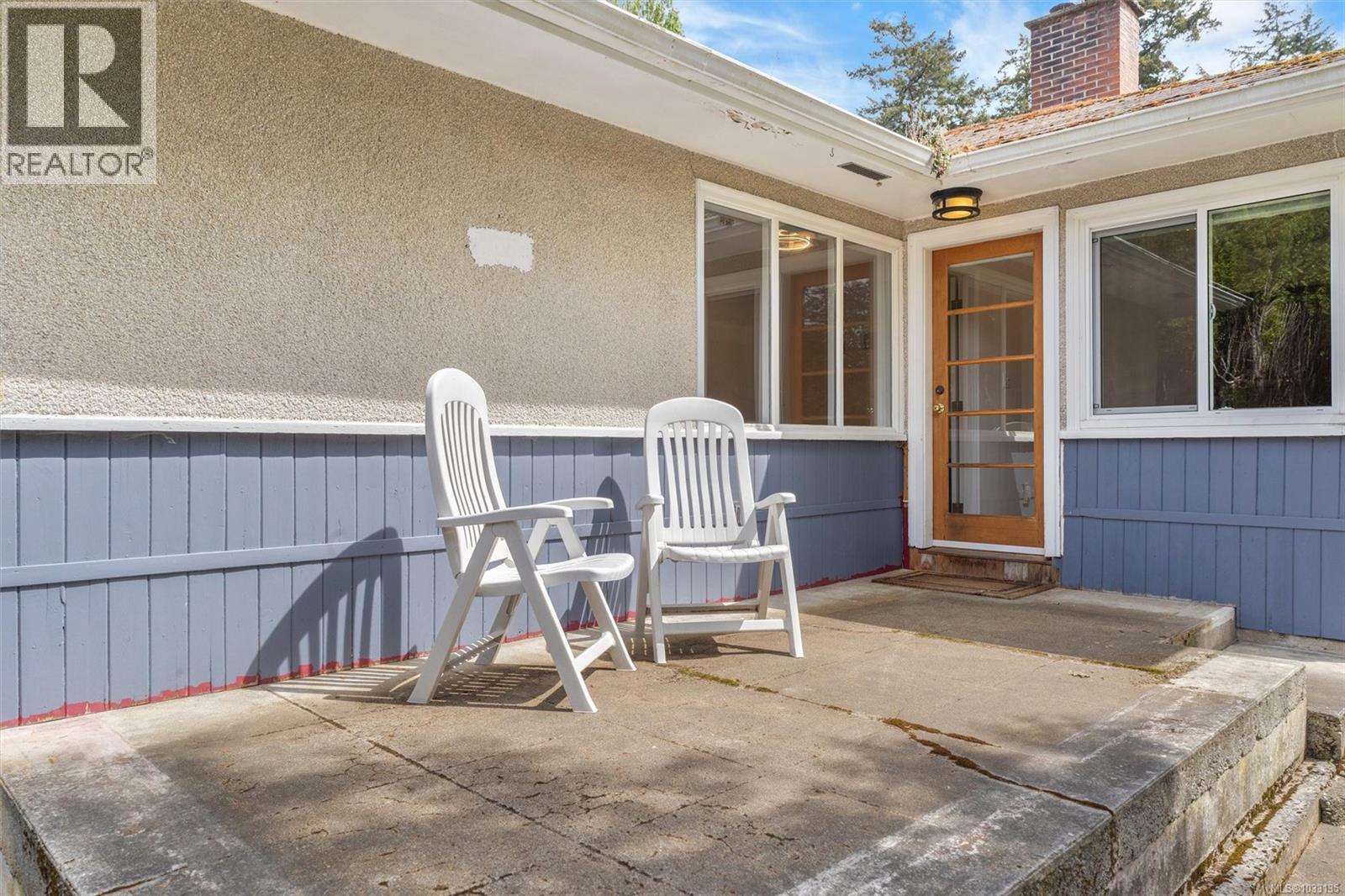 4047 Haro Rd - 14